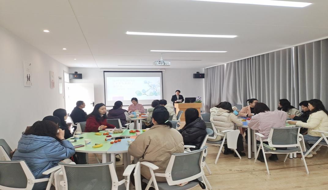 ecebf7c5049806d77adf906a9ee67b5